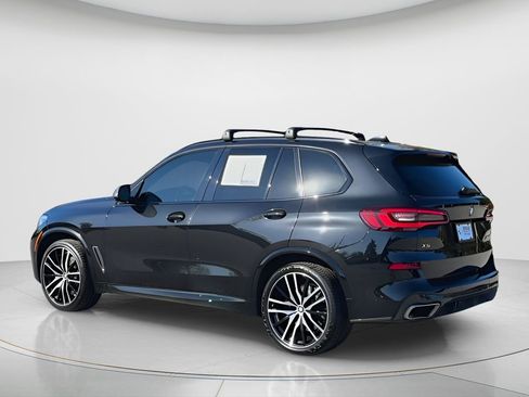 Used 2022 BMW X5 M50i image 6