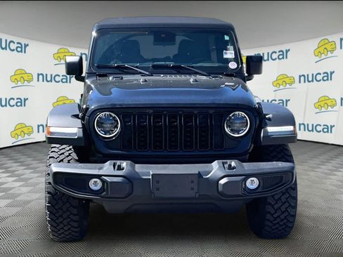 Used 2024 Jeep Wrangler Willys AWD/4WD image 2