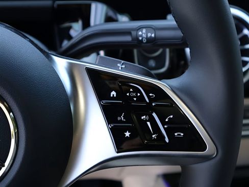 New 2026 Mercedes-Benz GLA 250 4MATIC image 31