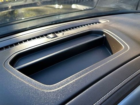 Used 2023 Chevrolet Silverado 2500 LT image 30