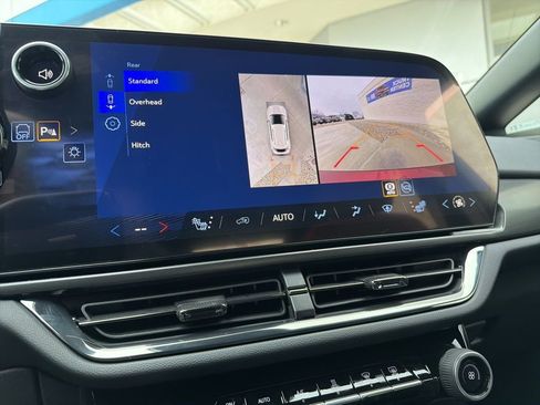 New 2026 Chevrolet Equinox EV RS FWD image 15