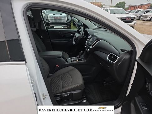 Used 2020 Chevrolet Equinox LT FWD image 23