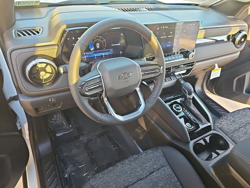 New 2026 Chevrolet Colorado Z71 image 15