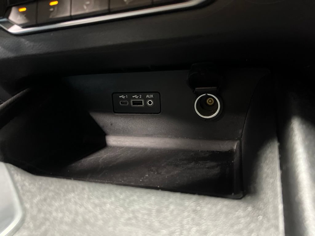 Used 2025 Nissan Altima 2.5 SV FWD image 27