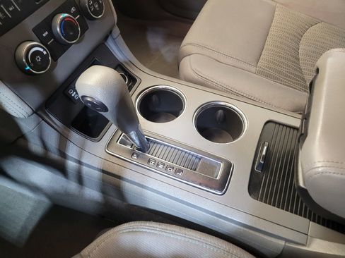 Used 2017 Chevrolet Traverse LS image 26