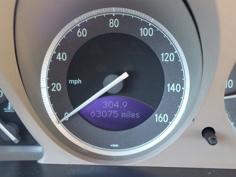 Used 2003 Mercedes-Benz SL 500 image 27