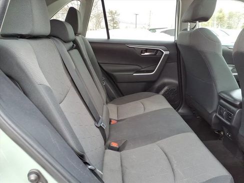 Used 2020 Toyota RAV4 XLE w/ Convenience Package image 7