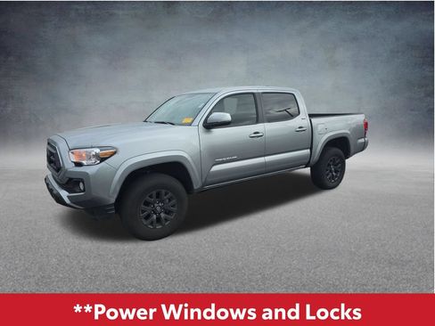 Used 2023 Toyota Tacoma SR5 w/ Technology Package AWD/4WD image 13