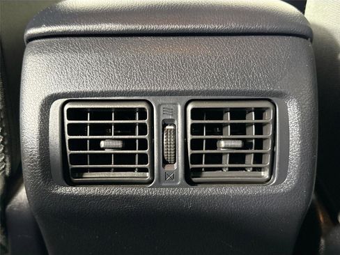 Certified 2024 Toyota 4Runner SR5 AWD/4WD image 31