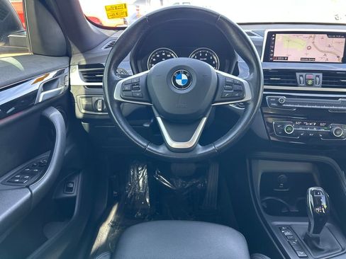 Used 2020 BMW X1 xDrive28i w/ Convenience Package image 9