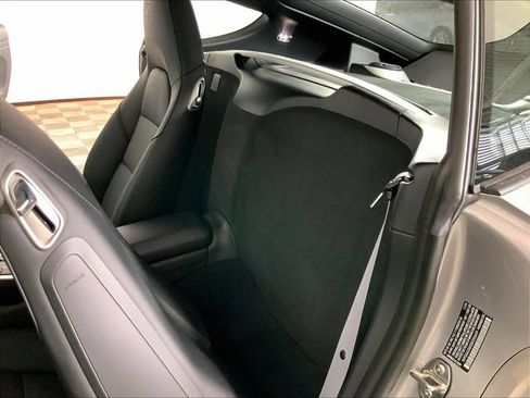 Used 2025 Porsche 718 Cayman image 19