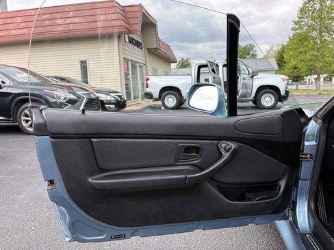 Used 1997 BMW Z3 2.8 RWD image 12