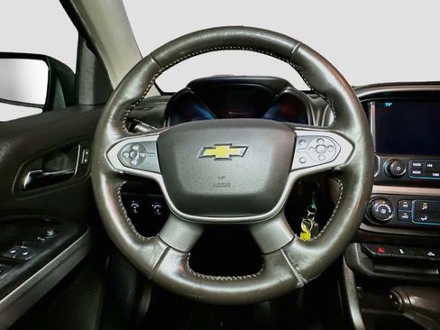 Used 2018 Chevrolet Colorado LT w/ LT Convenience Package AWD/4WD image 10