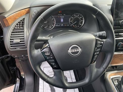 Used 2023 Nissan Armada SL w/ Captain's Chairs Package AWD/4WD image 10
