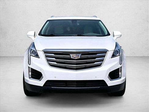 Used 2019 Cadillac XT5 Luxury AWD/4WD image 3