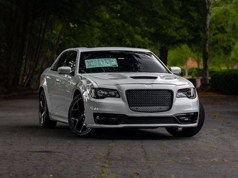Used 2021 Chrysler 300 S w/ S Model Appearance Package RWD image 1