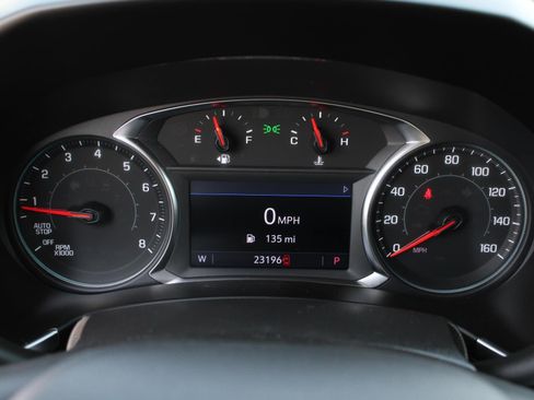 Used 2024 Chevrolet Equinox LT AWD/4WD image 11