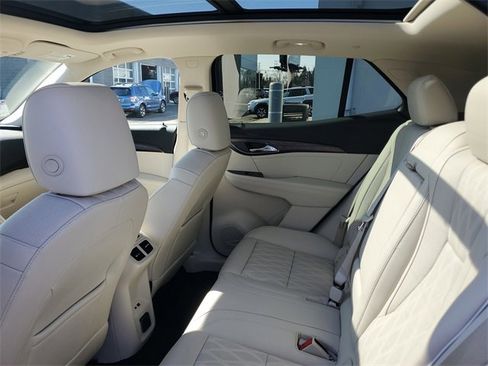 Certified 2023 Buick Envision Avenir image 10