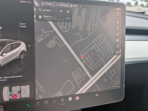 Used 2023 Tesla Model Y Long Range image 22