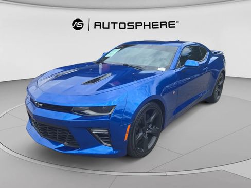 Used 2016 Chevrolet Camaro SS RWD image 3