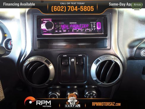 Used 2015 Jeep Wrangler Sport w/ Quick Order Package 24S AWD/4WD image 14