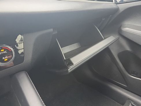 Used 2024 Mitsubishi Outlander SE image 33