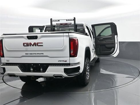 Used 2024 Subaru Ascent Premium w/ Convenience Package image 23