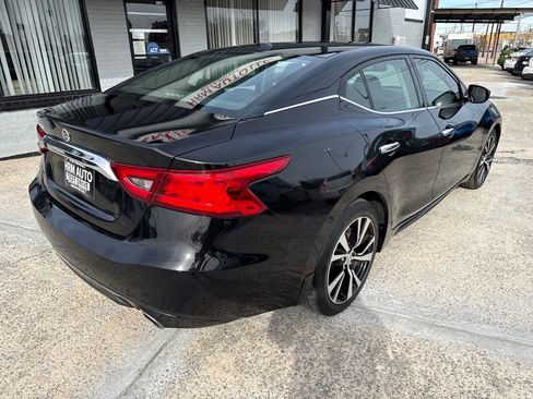 Used 2018 Nissan Maxima 3.5 S image 3