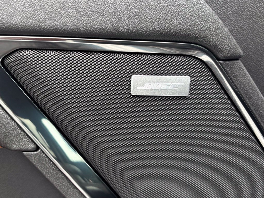 Used 2024 GMC Sierra 1500 AT4 w/ Technology Package AWD/4WD image 16