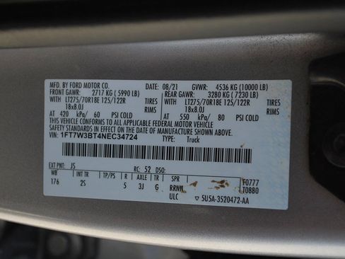 Used 2022 Ford F350 XLT w/ XLT Premium Package AWD/4WD image 21