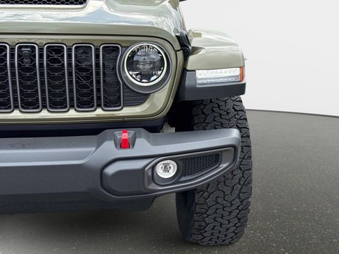 New 2026 Jeep Wrangler Rubicon AWD/4WD image 10