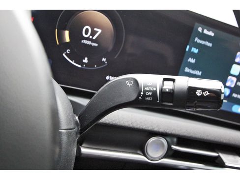 Certified 2025 Hyundai Santa Cruz Limited image 21