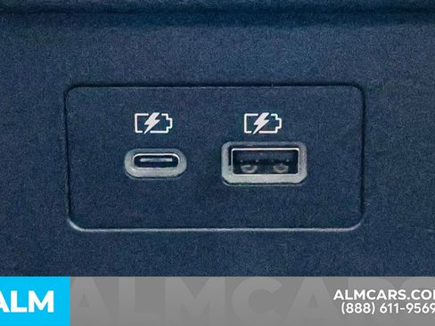 Certified 2025 Nissan Pathfinder SV image 50