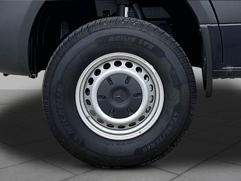 New 2025 Mercedes-Benz Sprinter 2500 image 21