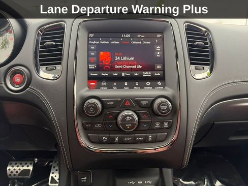 Used 2018 Dodge Durango SRT w/ SRT Interior Appearance Group AWD/4WD image 26