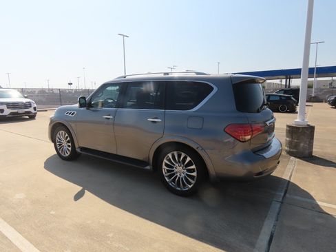 Used 2015 INFINITI QX80 2WD w/ Deluxe Technology Package image 17