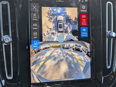 New 2026 Volvo XC40 B5 Plus w/ Protection Package Premier image 23