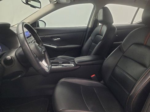 Used 2021 Nissan Sentra SR w/ SR Premium Package FWD image 17