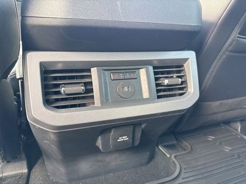 Used 2025 Ford F350 Lariat w/ Lariat Ultimate Package image 12