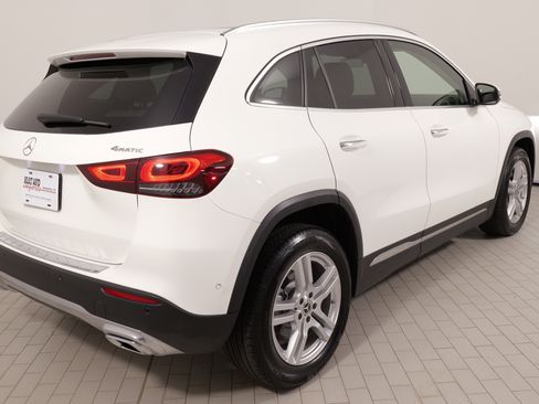 Used 2023 Mercedes-Benz GLA 250 4MATIC image 10