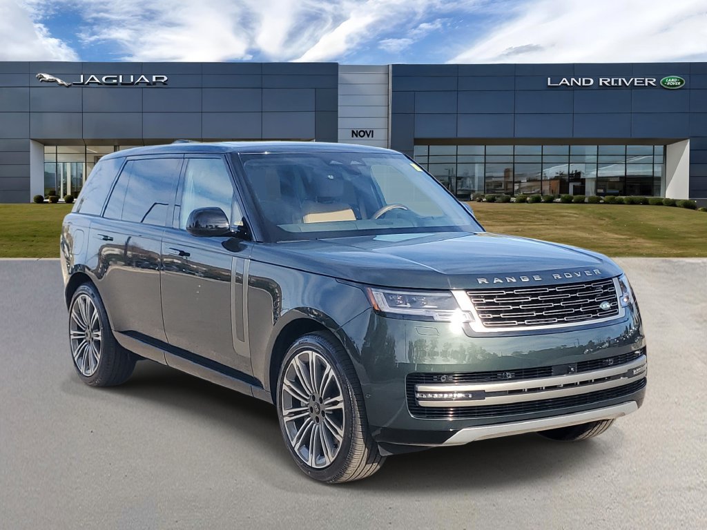 New 2027 Land Rover Range Rover Long Wheelbase SE AWD/4WD image 2