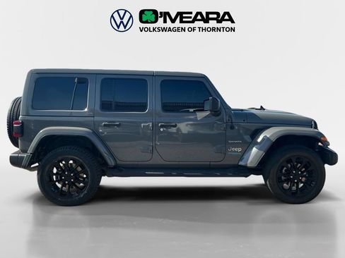 Used 2022 Jeep Wrangler Unlimited Sahara w/ Cold Weather Group AWD/4WD image 6