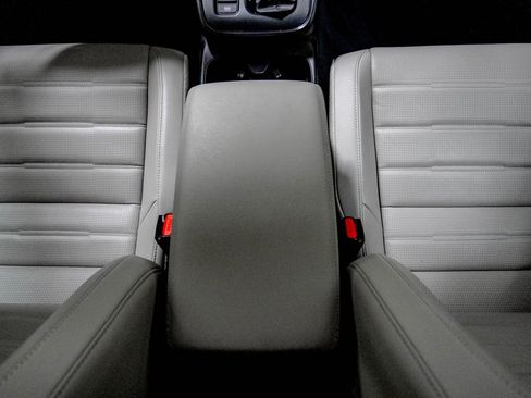 Certified 2025 Honda CR-V EX-L image 28