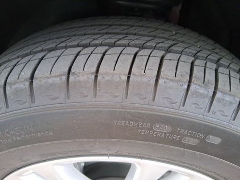 New 2025 Cadillac XT5 Luxury w/ LPO, Floor Liner Package image 24