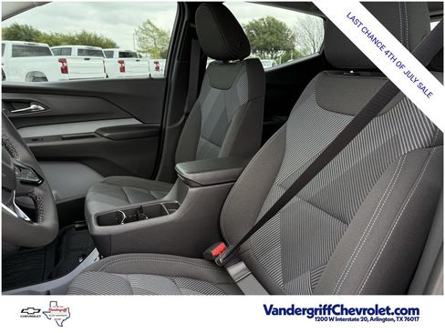 New 2027 Chevrolet Bolt LT w/ Comfort Package FWD image 20