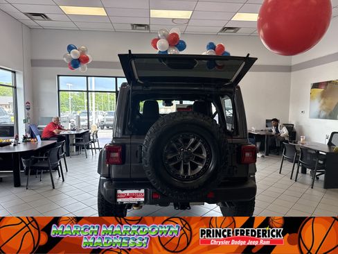 New 2025 Jeep Wrangler Unlimited Rubicon 392 image 6