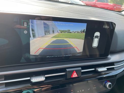 New 2026 Kia Sportage EX FWD image 20