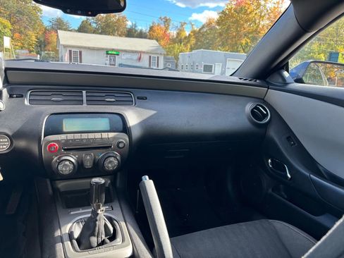 Used 2011 Chevrolet Camaro LS image 28