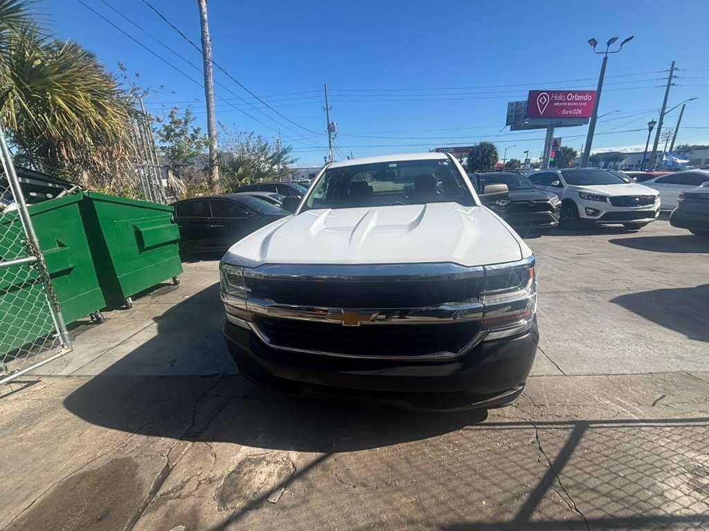 Used 2018 Chevrolet Silverado 1500 W/T w/ Trailering Package RWD image 1