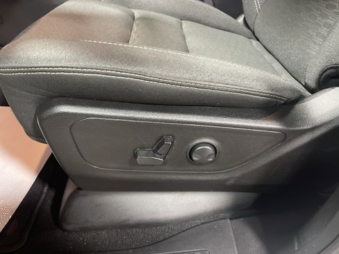 Used 2025 RAM 1500 Big Horn image 13